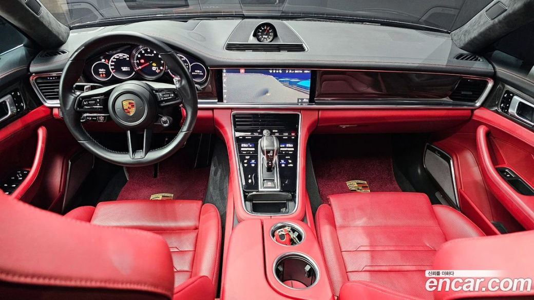 Porsche Panamera 4.0 Turbo S, 2021