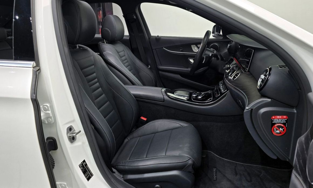 Mercedes-Benz E-Class E250 Avantgarde, 2022