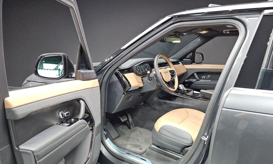 Land Rover Range Rover Sport P400 AB, 2025