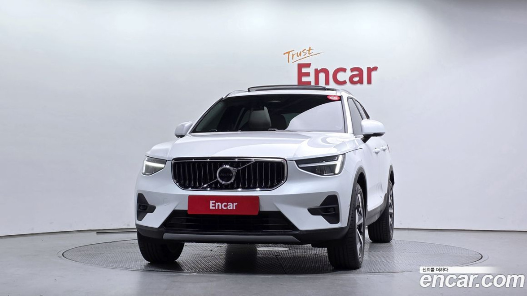 Volvo XC40 B4 Ultimate Bright, 2023