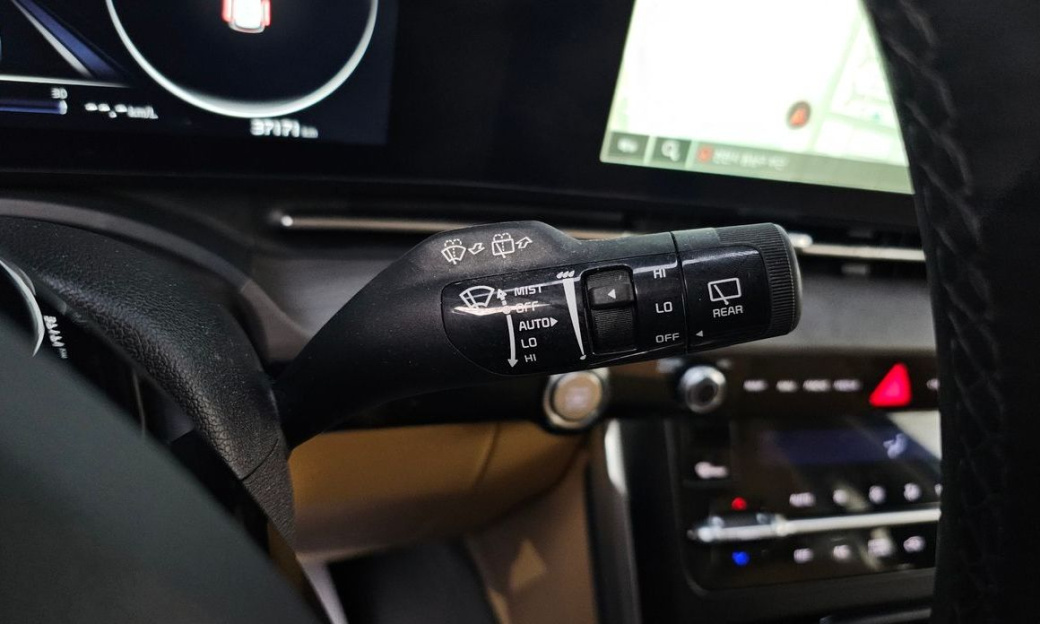 Kia Carnival 9-Seater Prestige, 2023