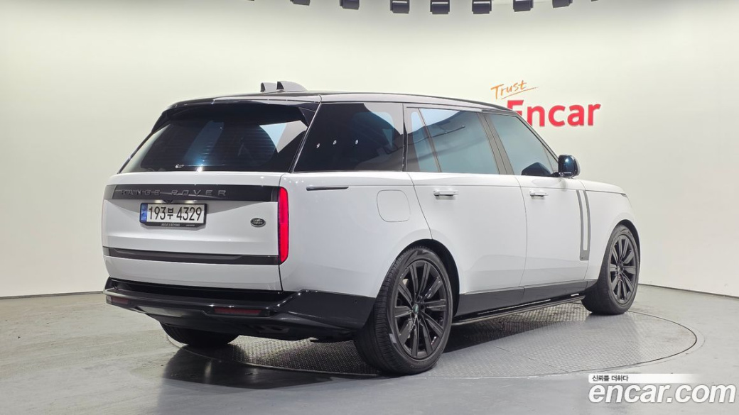 Land Rover Range Rover P530 Autobiography Long Wheel Base, 2023