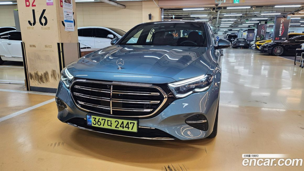 Mercedes-Benz E-Class E300 4MATIC Exclusive, 2024