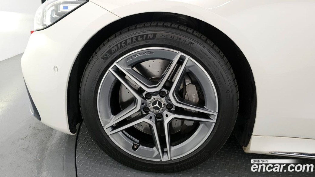 Mercedes-Benz S-Class S400 d 4MATIC, 2022