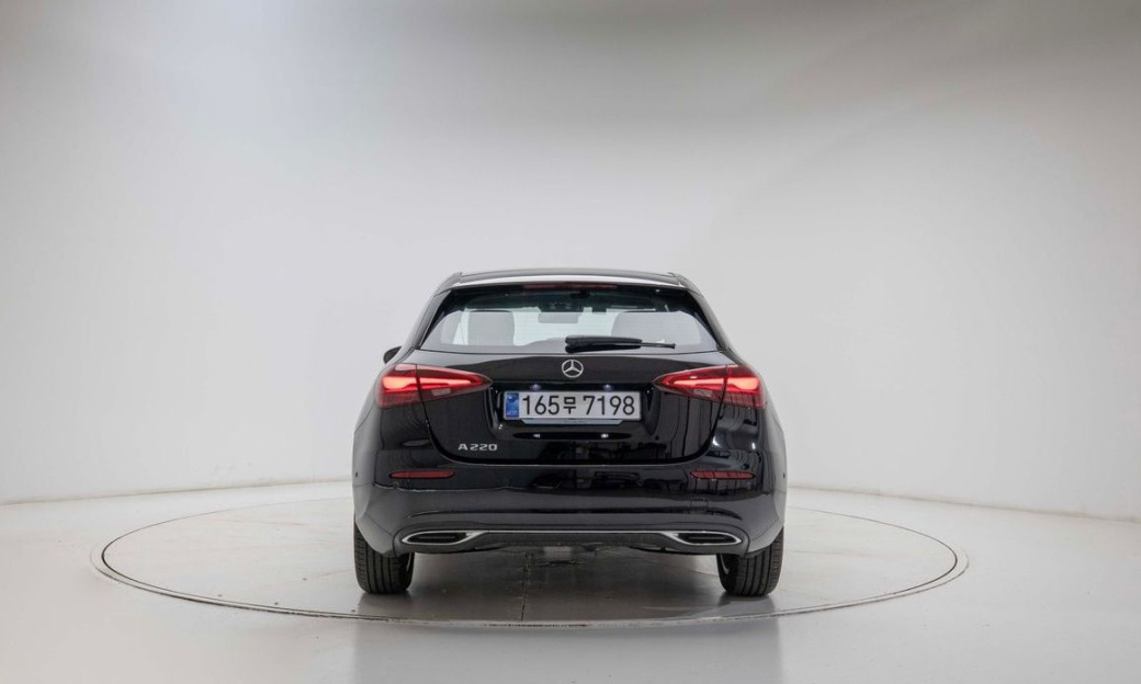 Mercedes-Benz A-Class A220 Hatchback, 2024