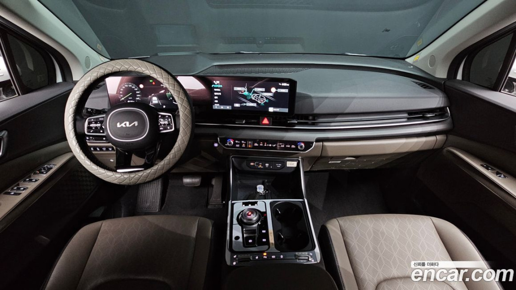 Kia Carnival 9-Seater Noblesse, 2024