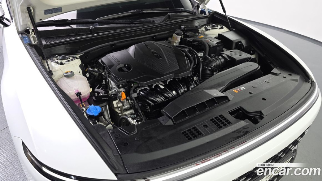 Hyundai Grandeur 2,5 Gasoline 2WD, 2023