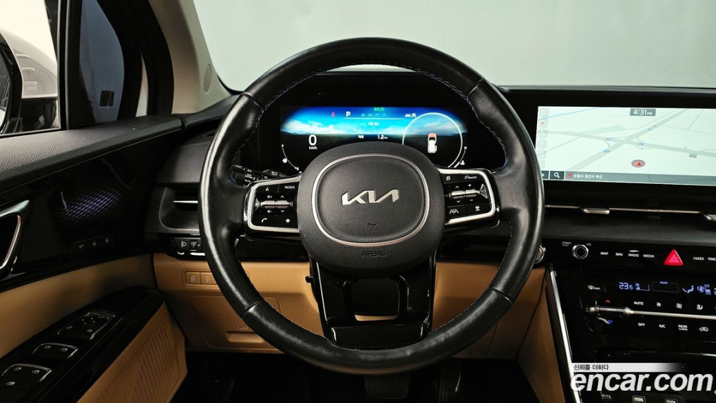Kia Carnival 7-Seater Signature, 2022