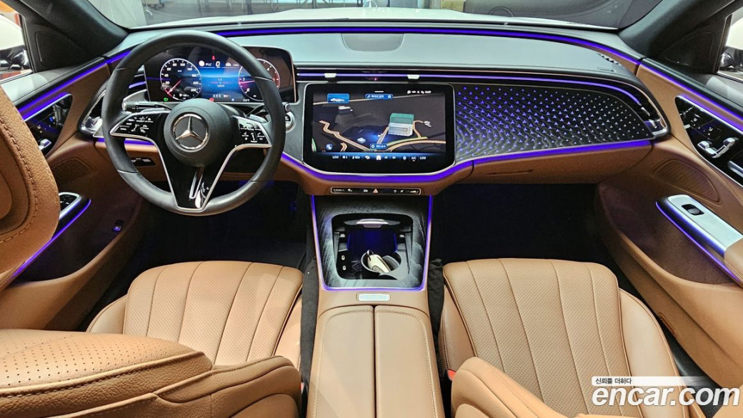 Mercedes-Benz E-Class E220d 4MATIC Exclusive, 2024
