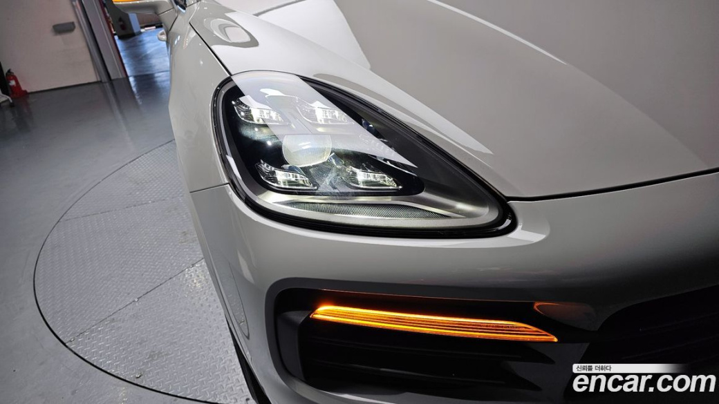 Porsche Cayenne 3.0, 2023