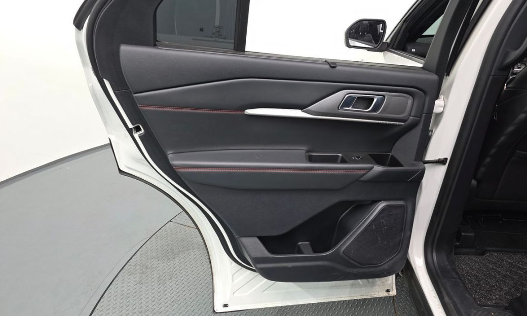 Ford Explorer 2.3 ST-Line 4WD, 2025
