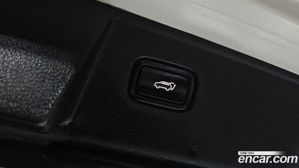 Kia Mohave Diesel 3.0 4WD 7-Seater, 2021