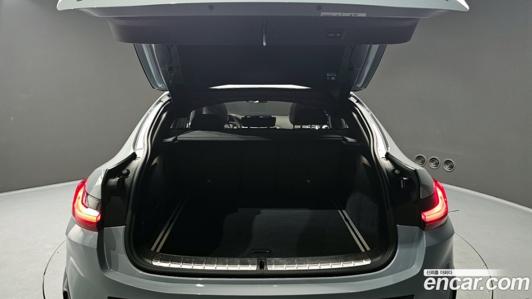 BMW X4 xDrive20i M Sport, 2024