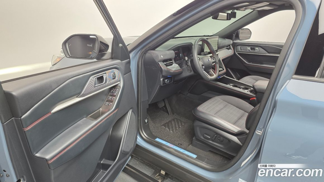 Ford Explorer 2.3 ST-Line 4WD, 2025