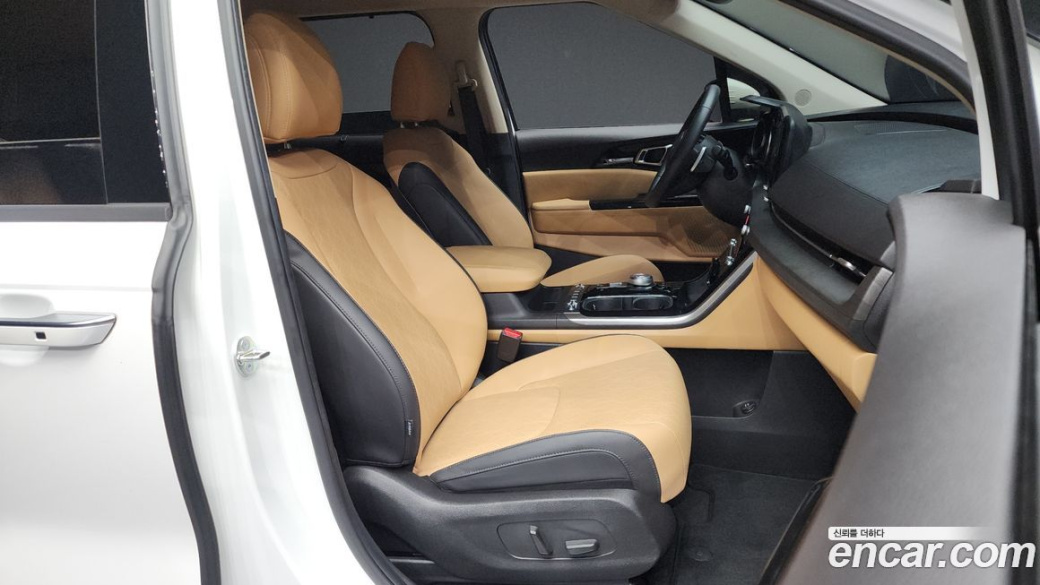Kia Carnival 9-Seater Noblesse, 2023