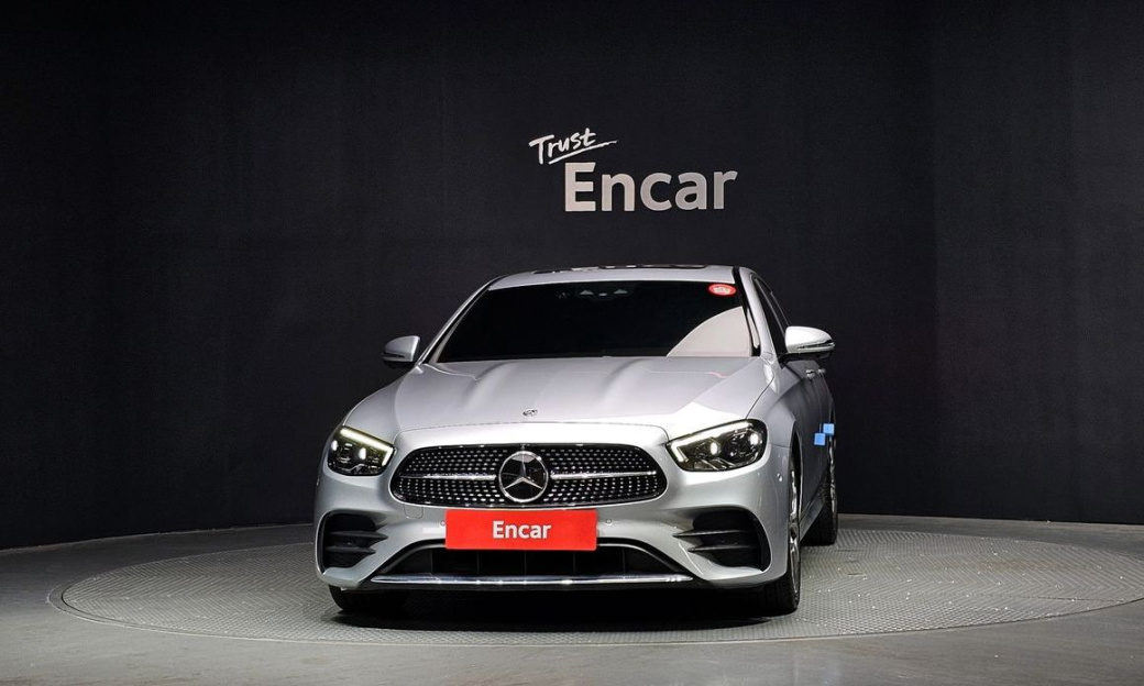 Mercedes-Benz E-Class E220d 4MATIC AMG Line, 2022