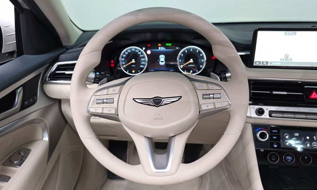 Genesis G70 Gasoline 2.5T 2WD, 2025