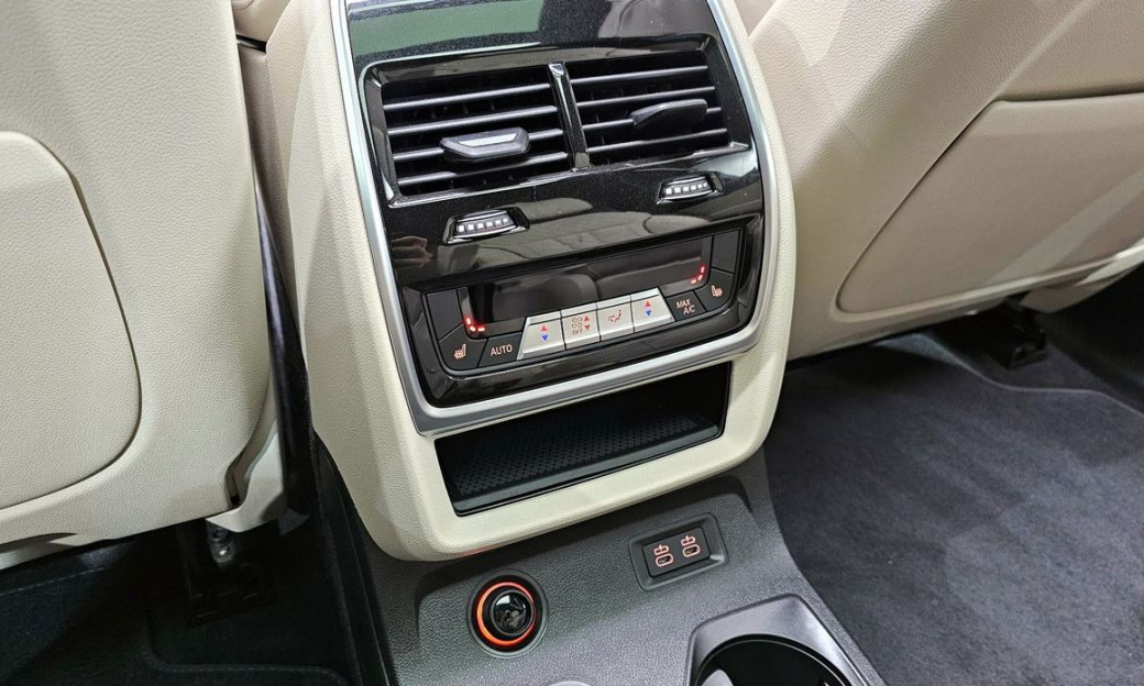 BMW X7 M60i xDrive M sport 6STR, 2025