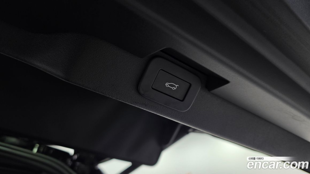 Land Rover Discovery P360 Dynamic HSE, 2025