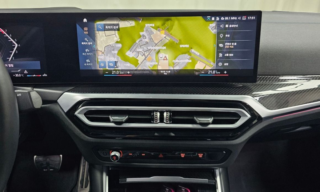 BMW 3-Series M340i Pro, 2024