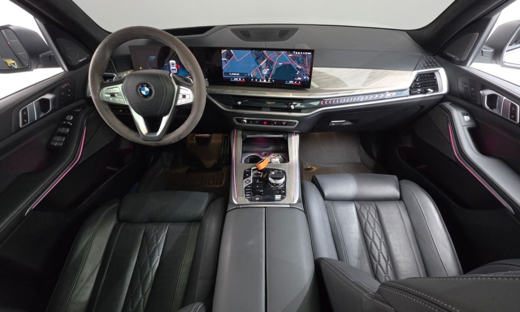 BMW X7 xDrive 40i Design Pure Excellence 6-Seater, 2024