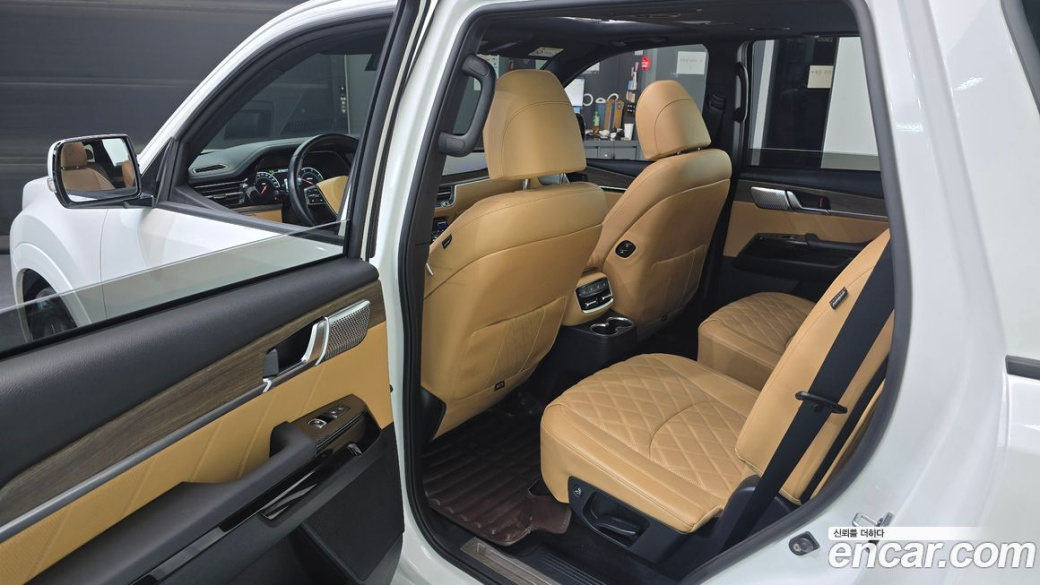 Kia Mohave Diesel 3.0 4WD 6-Seater, 2021