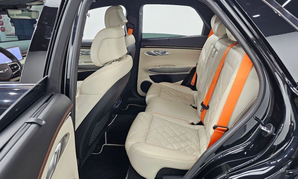 Genesis GV70 2.5T Gasoline AWD, 2025