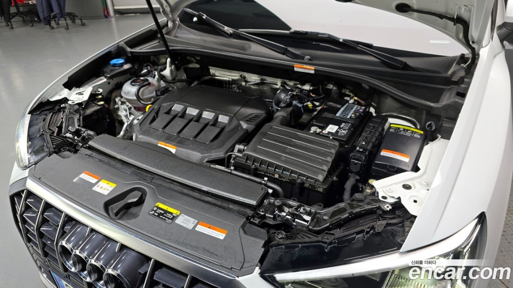 Audi Q3 40 TFSI Quattro Premium, 2023