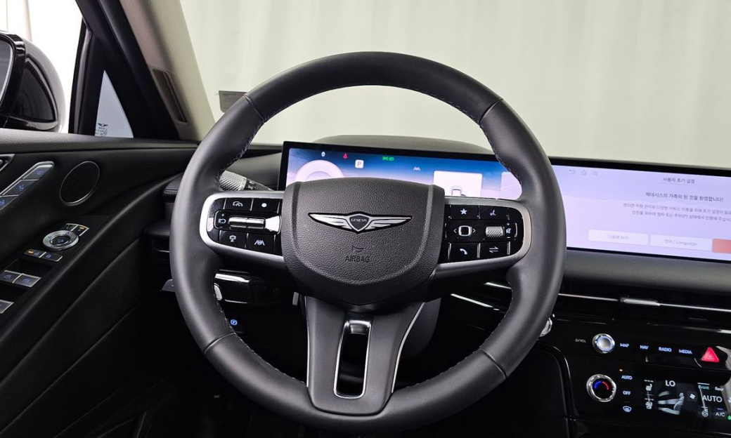 Genesis G80 Gasoline 2.5 Turbo AWD, 2025