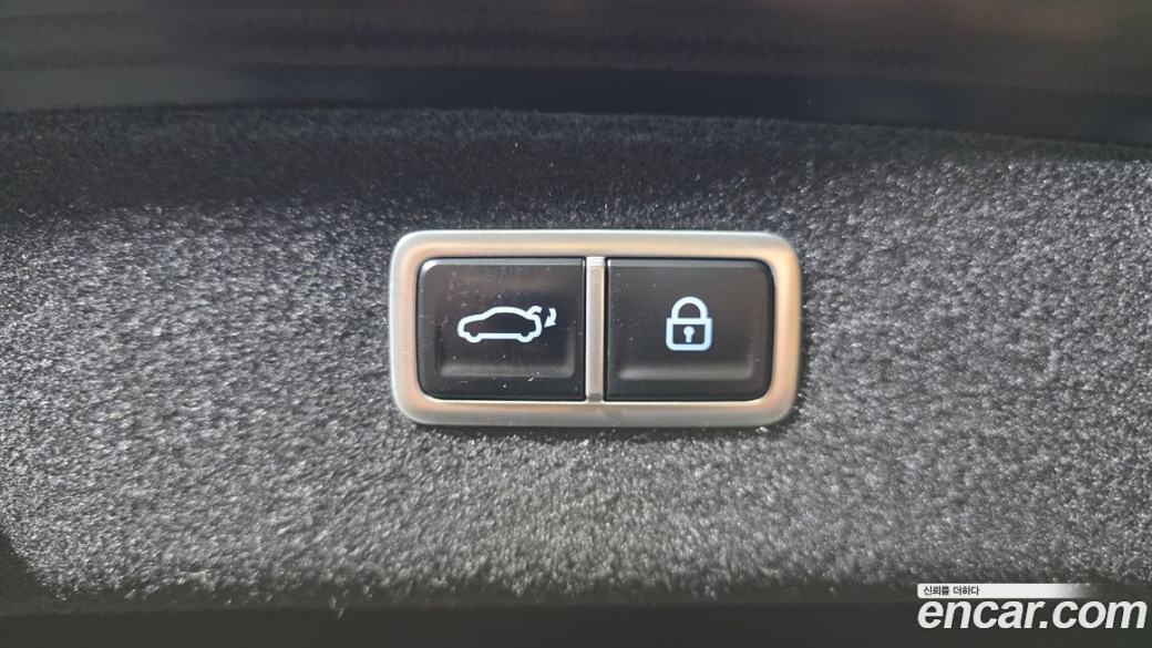 Genesis G80 Gasoline 2.5 Turbo AWD, 2025