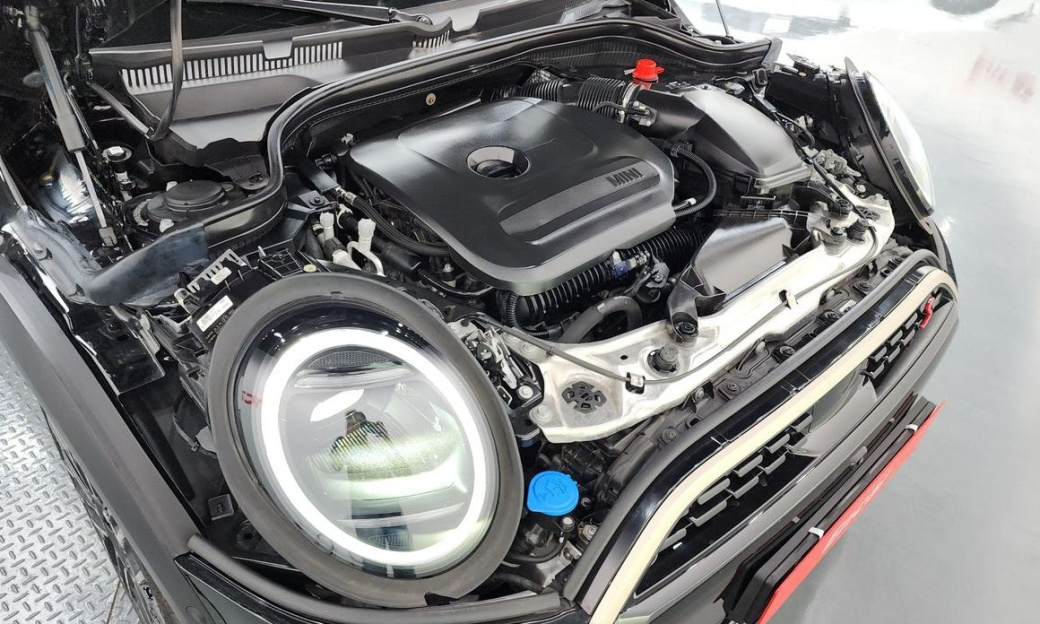 Mini Cooper 5 Door Favoured, 2025