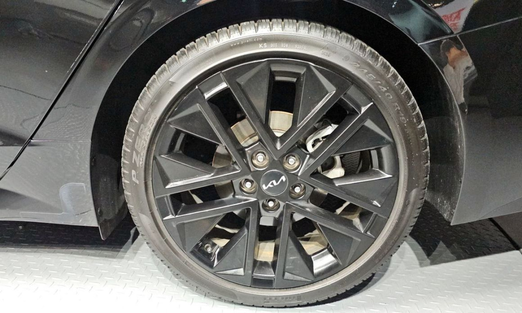 Kia K5 1.6 Turbo, 2024