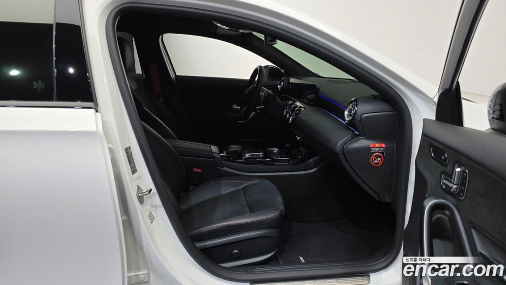 Mercedes-Benz A-Class AMG A35 4MATIC Sedan, 2023