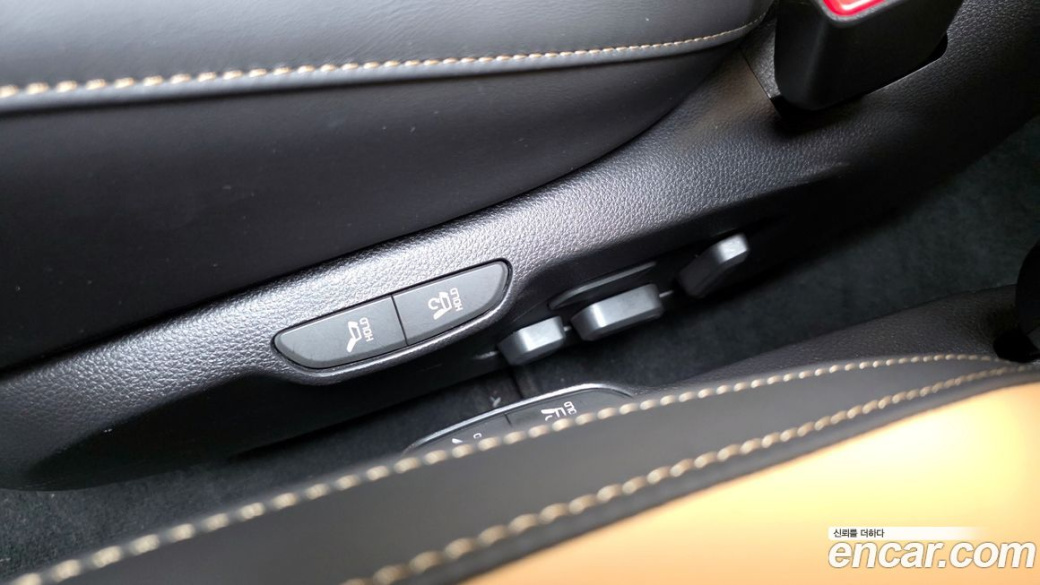 Kia Carnival 7-Seater Signature, 2023
