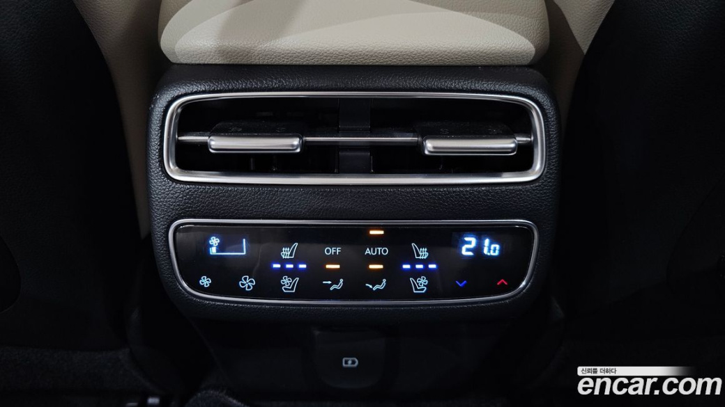 Genesis GV70 2.5T Gasoline AWD, 2025