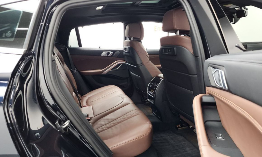 BMW X6 xDrive40i M Sport, 2023