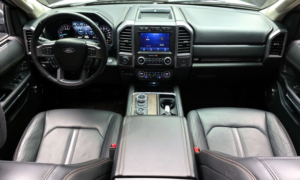 Ford Expedition Platinum 4WD, 2021