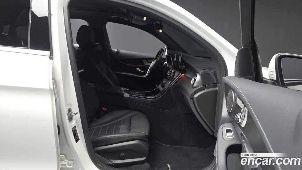 Mercedes-Benz GLC-Class GCL300 4MATIC Coupe, 2023