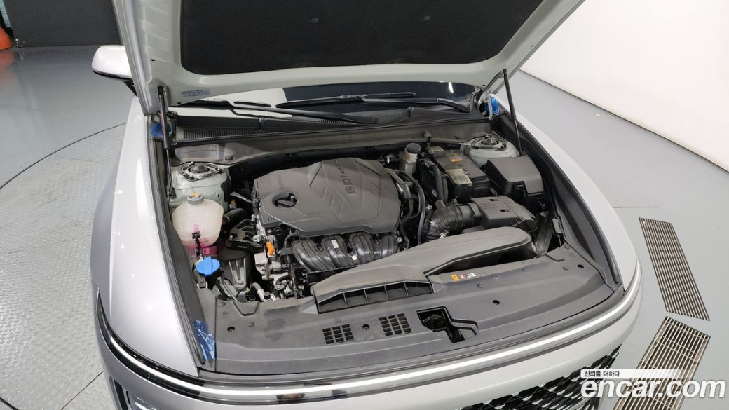 Hyundai Grandeur 2,5 Gasoline 2WD, 2023