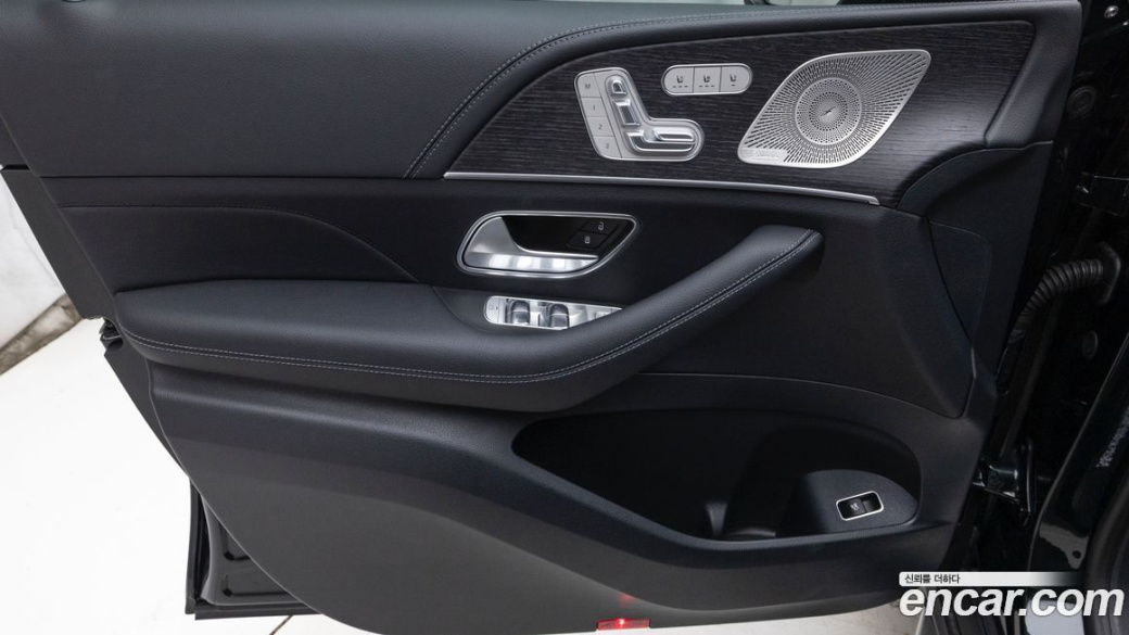 Mercedes-Benz GLE-Class GLE450 4MATIC, 2025