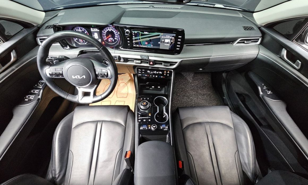 Kia K5 2.0, 2022