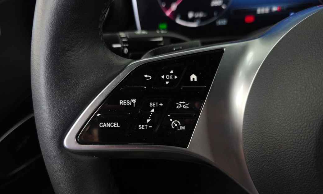 Mercedes-Benz C-Class C300 4MATIC Avantgarde, 2024