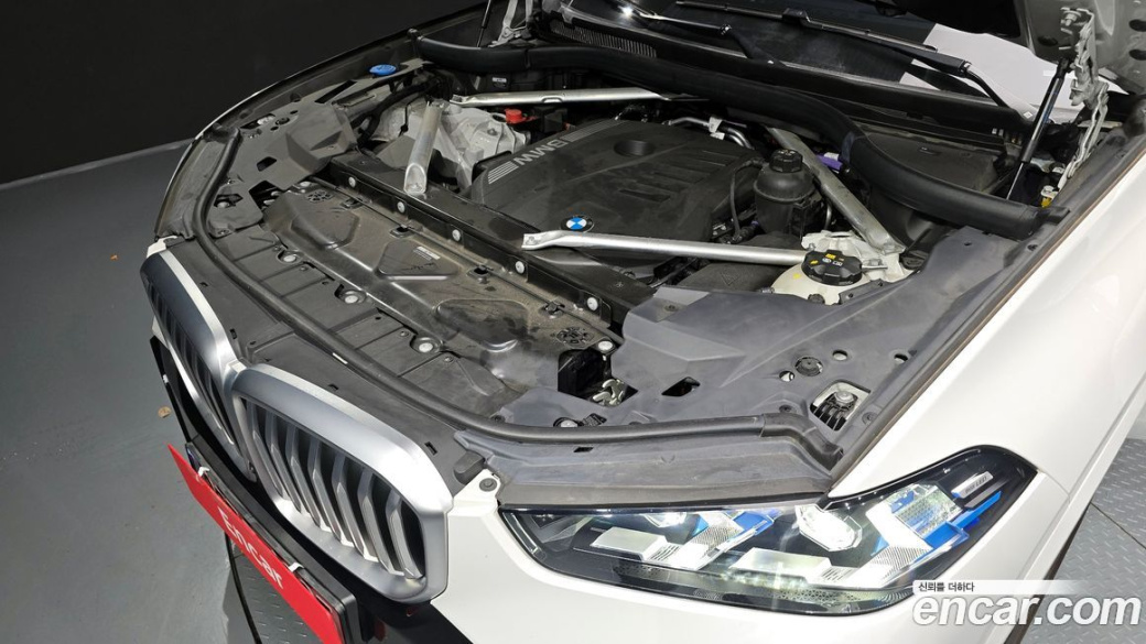 BMW X5 xDrive 40i M Sport, 2024