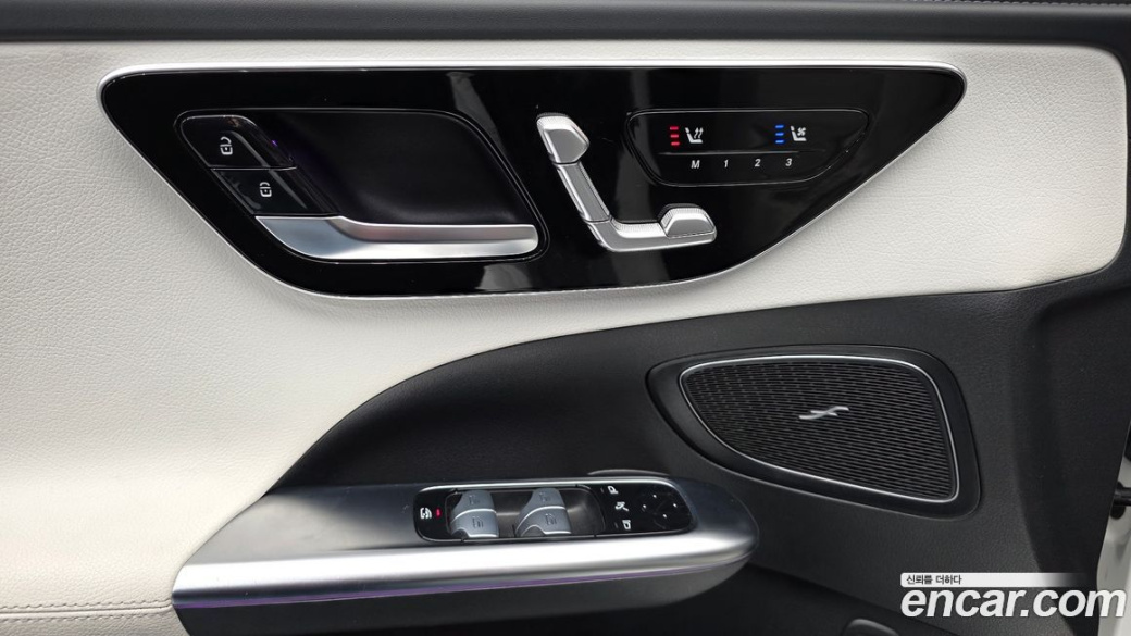 Mercedes-Benz C-Class C300 AMG Line, 2022