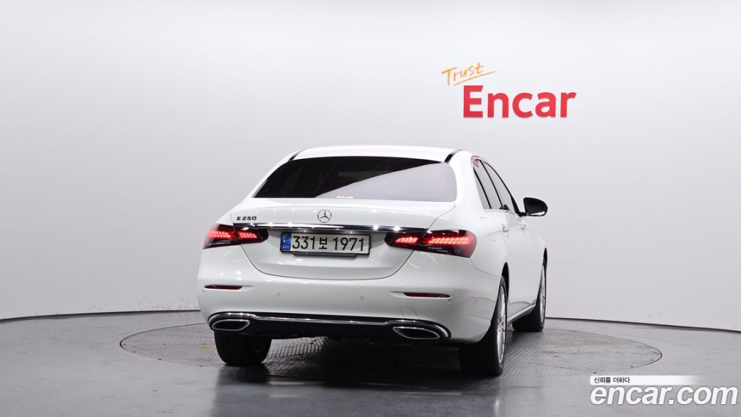 Mercedes-Benz E-Class E250 Exclusive, 2022