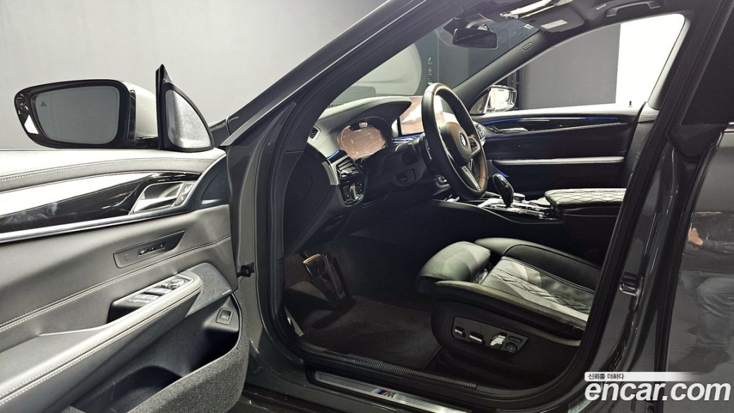 BMW Gran Turismo 640i xDrive M Sport, 2022