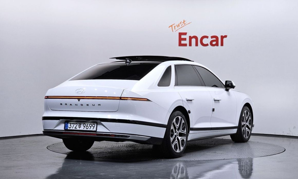 Hyundai Grandeur 2,5 Gasoline 2WD, 2025