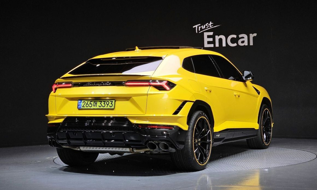 Lamborghini Urus 4.0 V8 S, 2024