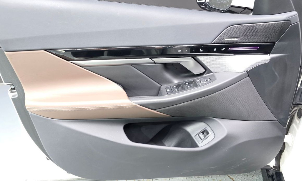 BMW 5-Series 520i M Sport, 2024