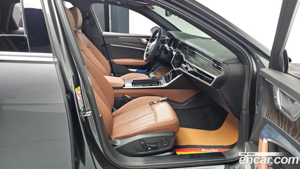 Audi A6 45 TFSI Quattro Premium, 2022